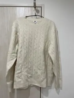 UNIQLO アイボリー ケーブルニット M