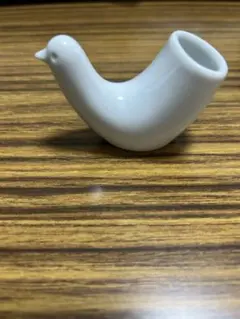 白山陶器 鳥モチーフ つまようじ入れのサムネイル