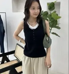 MUHET カップ付きレイヤード風タンクトップ 夏服のサムネイル