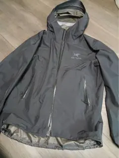 レアサイズ　アークテリクス　ビームス　ゼータSL Lサイズ　カーキ　グレー ARC'TERYX 未使用 × BEAMS アークテリクス ビームス Zeta SL