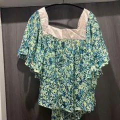 EMSEXCITE フラワープリント トップス②【最終値下げ中】