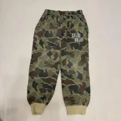 迷彩柄 スウェットパンツ　120センチ
