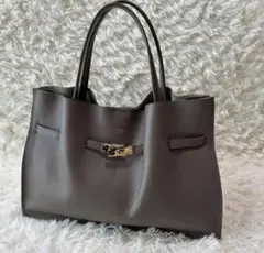 新品 Aga ブラウンレザー トートバッグ ゴールド金具 通勤 キレイめ 