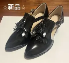 サイドカットフリンジヒールローファー　ブラック　レディース　新品　Mサイズ