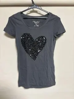 American Eagle Outfitters ハートスパンコールTシャツのサムネイル