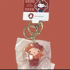 ミャクミャク　サンリオ　キティ　コラボ　キーホルダー　推しカラー　新大阪駅限定