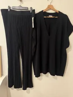 GU Vネックニットチュニック　パンツ　セットアップ　3XL