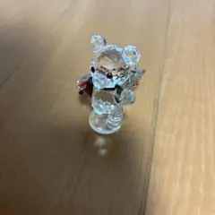 Swarovski レア品　スキーのクマの置物 赤いスカーフ付き