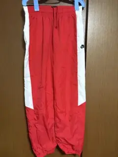 Nike レッド ホワイト パンツ