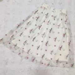 エムズエキサイト 花柄 刺繍 チュール スカート Mサイズ 白のサムネイル