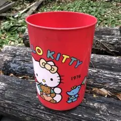 ハローキティー　屑入れ　ゴミ箱　中古品のサムネイル