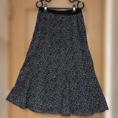 スタジオクリップ　花柄ロングフレアスカート　Mサイズ