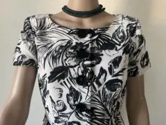 CHRISTIAN DIOR/クリスチャンディオール/花柄ひざ丈ワンピース 半袖
