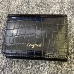【週末値下げSALE中】Ungrid 三つ折り財布 クロコ型押し ブラックのサムネイル