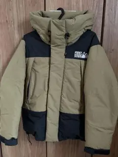 FIRST DOWN フード付きダウンジャケット　S