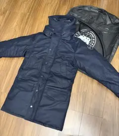 【美品】Canada Goose ラングフォード ブラックレーベル ネイビー S