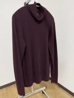 ユニクロ タートルネックセーター カシミヤ ボルドー