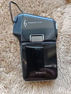 SANYO Xacti DMX-C6 デジタルムービーカメラ 本体のサムネイル