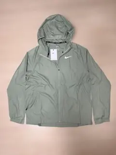 NIKE ナイキ エッセンシャル ジャケット ナイロンパーカー　Lグリーン 新品