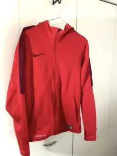 Nike Therma-Fit フーディ Mサイズ レッド