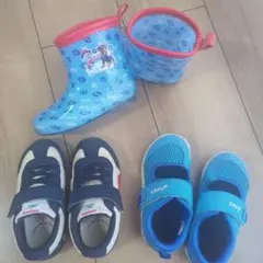 キッズ　16cm　スニーカー　長ぐつ