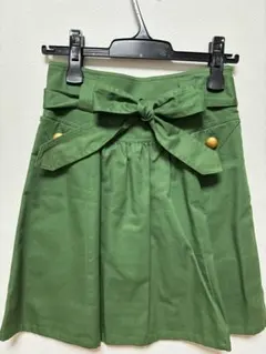 グリーンスカート NATURAL BEAUTY BASIC リボン付き　XS