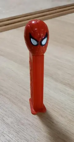 PEZ ペッツ ジャイアント アイアンマン - メルカリ
