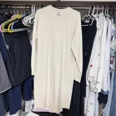 UNIQLO アイボリー ニットロングワンピース S
