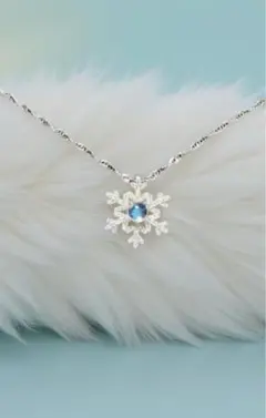 【おすすめ】胸元にやさしさを⭐︎高品質‼️六芒星ムーンストーンネックレス