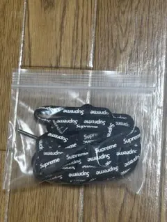 Supreme Nike Air Force 1 Low Black 紐のサムネイル