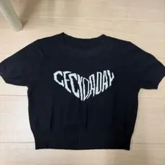 SHEIN ブラック クロップドニット ハートロゴ