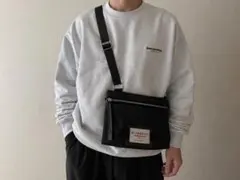 GIVENCHY PARIS ロゴパッチ メッセンジャーバッグのサムネイル