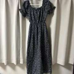 小花柄 パフスリーブ ロングワンピースのサムネイル