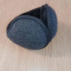 グレーのフリース耳あて・イヤーマフ