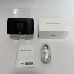 Rakuten WiFi Pocket 2c 本体とUSBケーブル