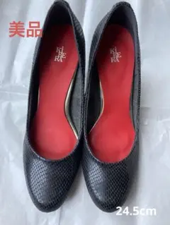 【最終セール】美品⭐︎KiBERA パンプス パイソン柄 24.5cmのサムネイル