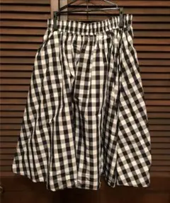 ［美品］Noela リバーシブルスカートのサムネイル