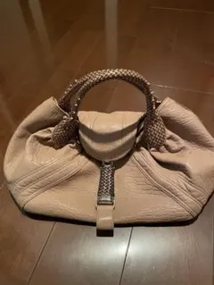 2026年最新】fendi スパイバッグの人気アイテム - メルカリ