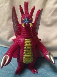 ウルトラマンA　大蟻超獣　アリブンタ ソフビ