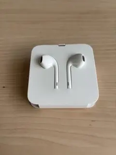 Apple iPhone 純正　優先イヤホン