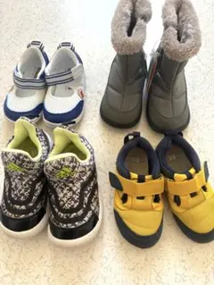 adidas キッズスニーカー 子供靴　ブーツ　14〜15