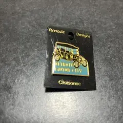 レトロ　ピンバッジ