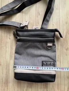 GRAND STONE サコッシュ ショルダーバッグのサムネイル