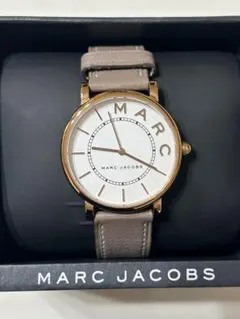 MARC JACOBS ライトグレージュ×ピンクゴールド スモセコ - メルカリ