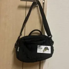 新品未使用 スリコ TABI SURUHI マルチサコッシュ ブラック