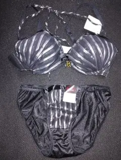 ショーツレディース m