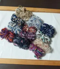 26☆引き揃え糸 ファンシーヤーン 個性派 カラフル 濃色 12束 まとめ売り