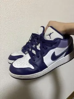 最終値下げJordan ローカットスニーカー 白/紫