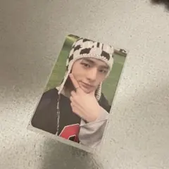 Item thumbnail for item f0ad8222-2c08-4a8a-b268-240097566b5c