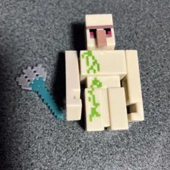 【匿名発送】びっくらたまご　Minecraftようこそ村へ　ゴーレム